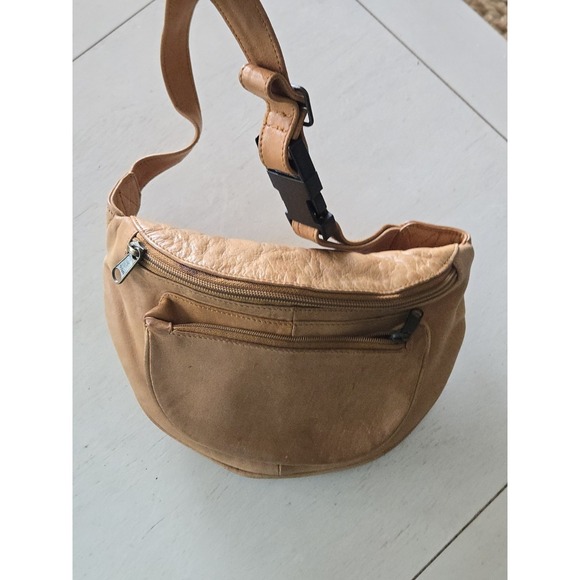 Ellington Handbags - Ellington Sling Crossbody Bag Fanny Pack Waist Leather Adj Strap Distressed Tan